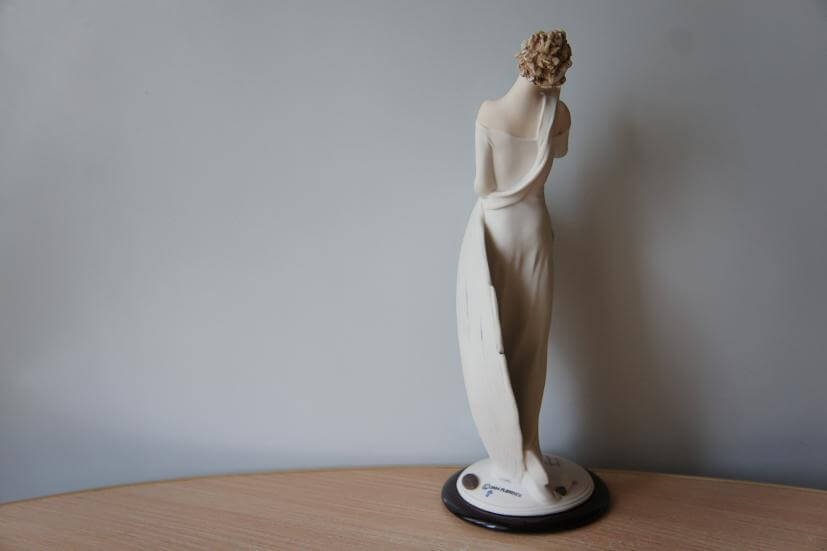 Девушка-зодиак Рак, Giuseppe Armani, Florence, Capodimonte, статуэтка