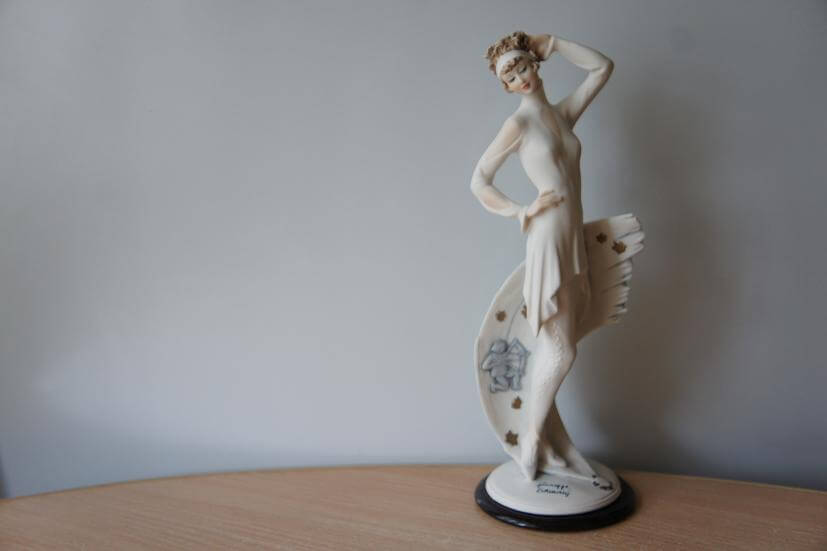 Девушка-зодиак Стрелец, Giuseppe Armani, Florence, Capodimonte, статуэтка