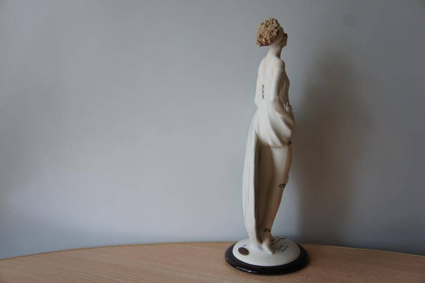 Девушка-зодиак Близнецы, Giuseppe Armani, Florence, Capodimonte, статуэтка