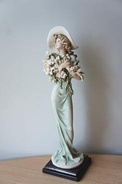 Дама с лилиями, Giuseppe Armani, Джузеппе Армани статуэтка