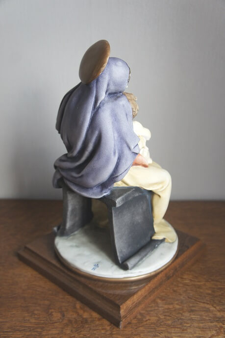 Дева Мария с младенцем, Флоренс, Каподимонте, статуэтка