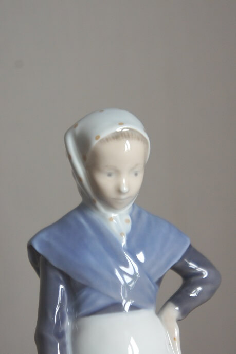 Девочка с гусем, Royal Copenhagen, статуэтка