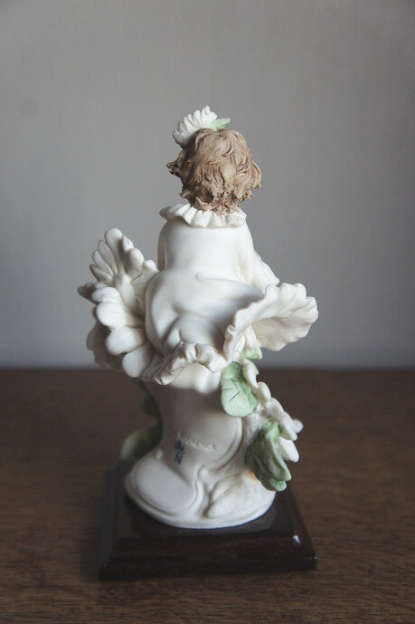 Девочка в ромашках, Giuseppe Armani, Florence, статуэтка