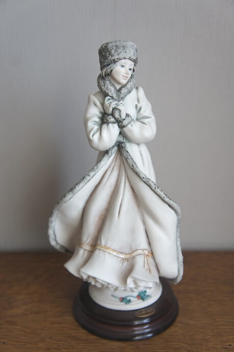 Девушка декабрьская магия, Giuseppe Armani, Florence, статуэтка