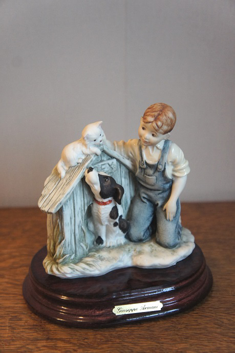 Мальчик с собакой и котом, Giuseppe Armani, статуэтка