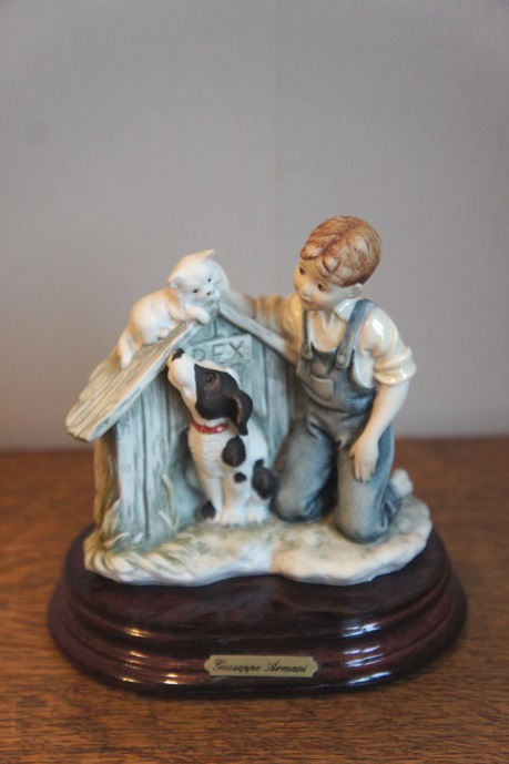 Мальчик с собакой и котом, Джузеппе Армани, статуэтка