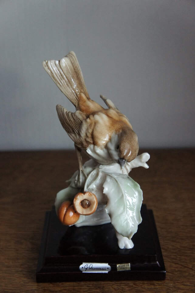 Птичка на вишне, Джузеппе Армани, статуэтка