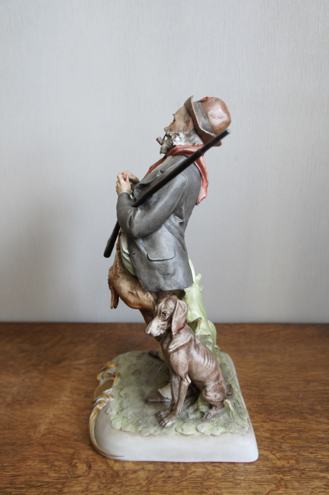 Охотник, D. Belloire, Каподимонте, статуэтка