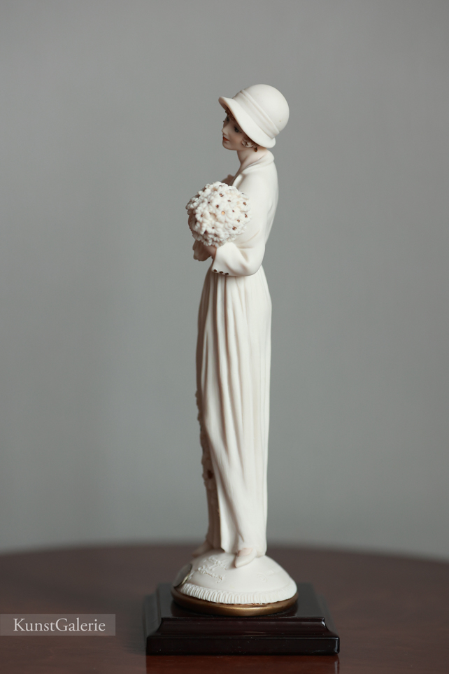 Маргарита с букетом, Giuseppe Armani, статуэтка