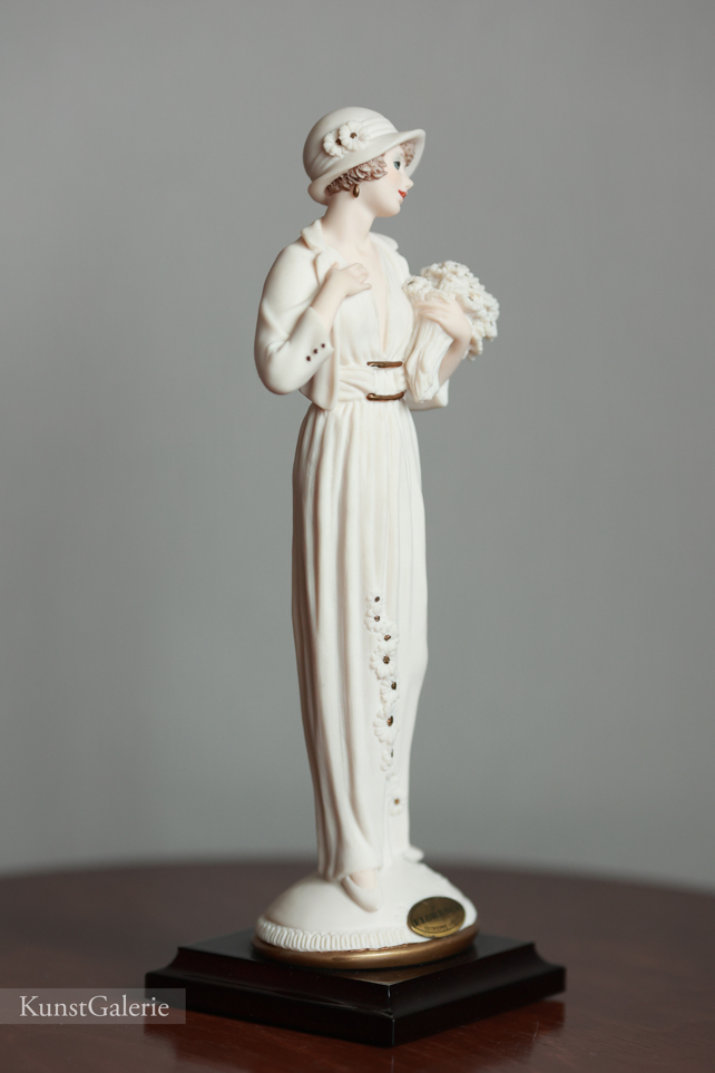 Маргарита с букетом, Giuseppe Armani, статуэтка