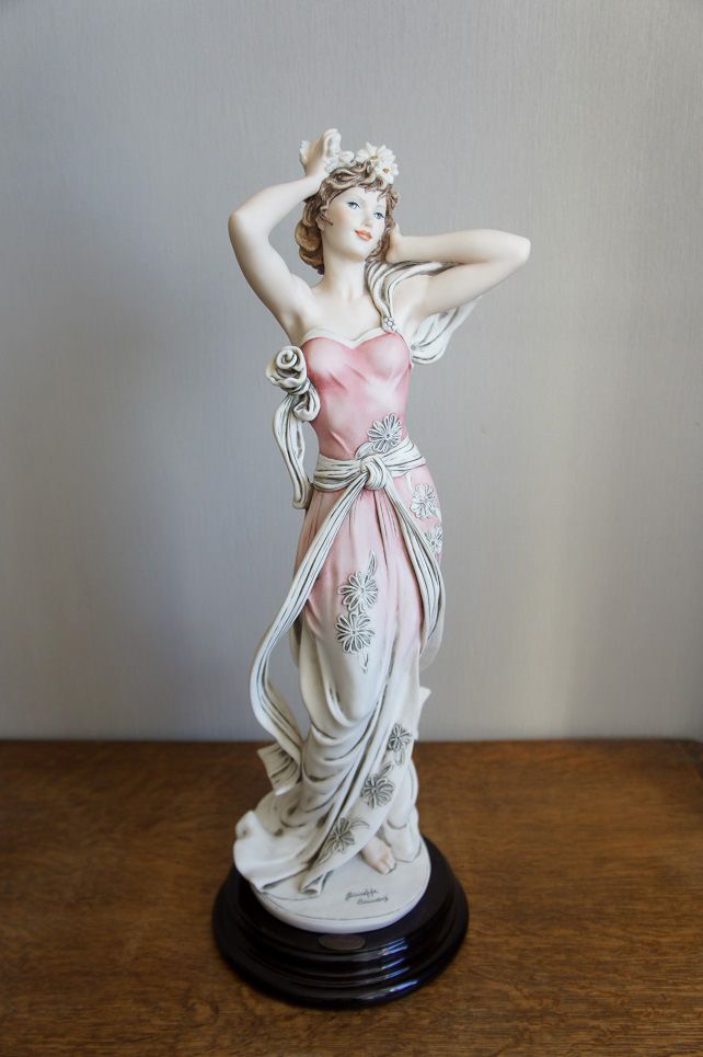 Дама с ромашками Spring Daisy, Giuseppe Armani, статуэтка