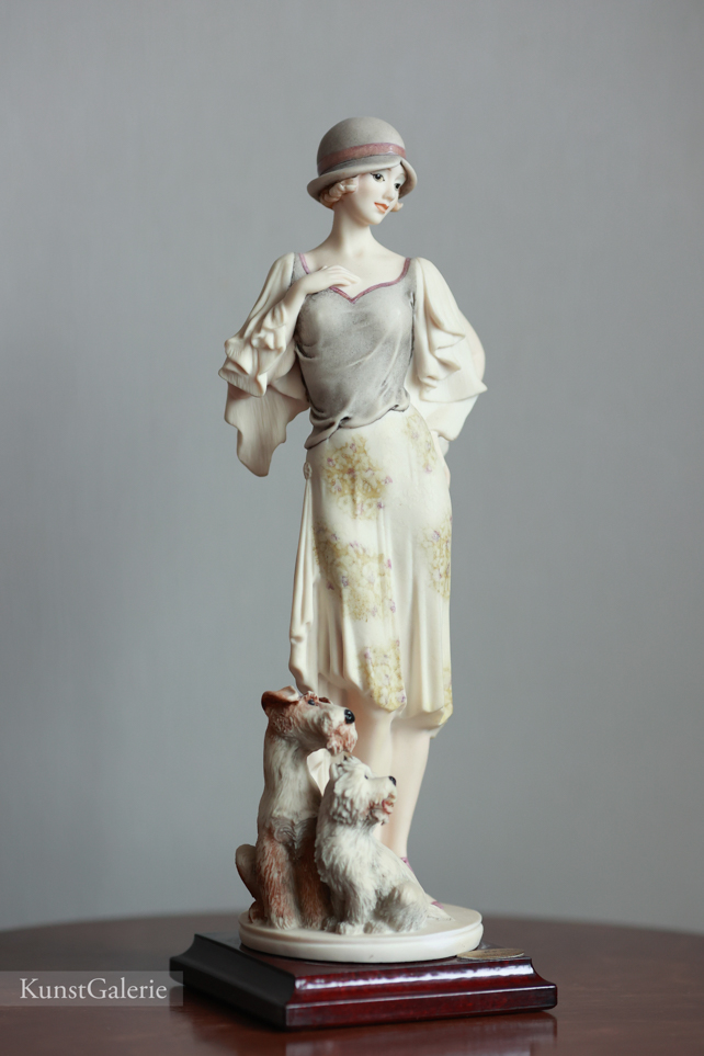 Присцилла с терьерами, Giuseppe Armani, Florence, статуэтка