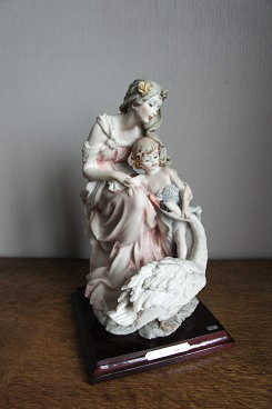 Материнство с лебедем, Giuseppe Armani, Florence, Capodimonte, статуэтка, KunstGalerie.ru