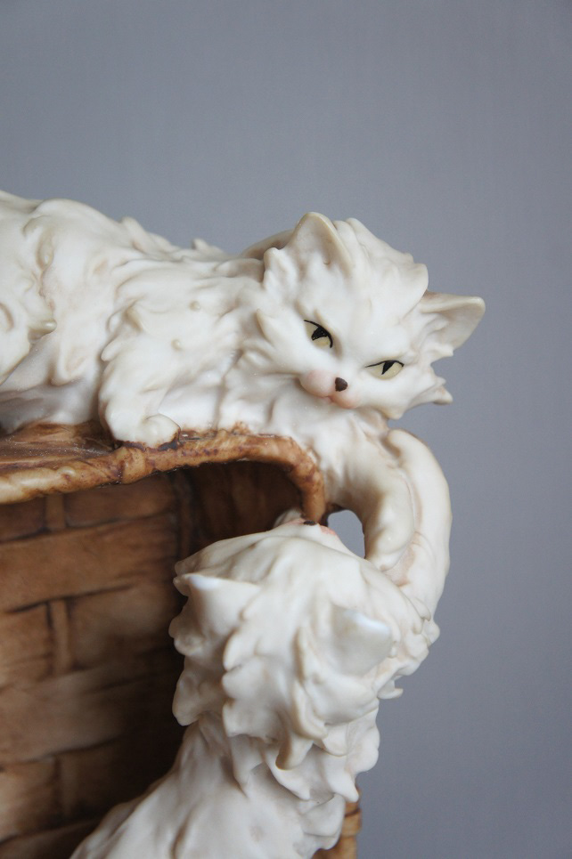 Котята на плетеной корзинке, Giuseppe Armani, купить