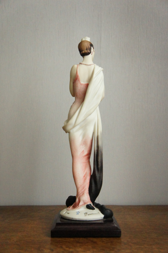 Дама с зеркальцем, Giuseppe Armani, Florence, статуэтка