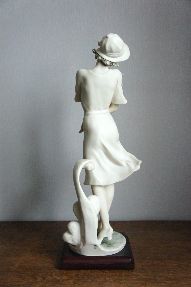 Влюбленная с письмом, Giuseppe Armani, статуэтка