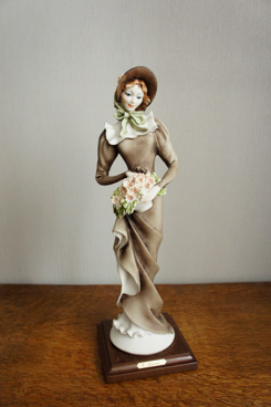 Дама в коричневом с корзинкой, Джузеппе Армани, Флоренс, Каподимонте, статуэтка, KunstGalerie.ru