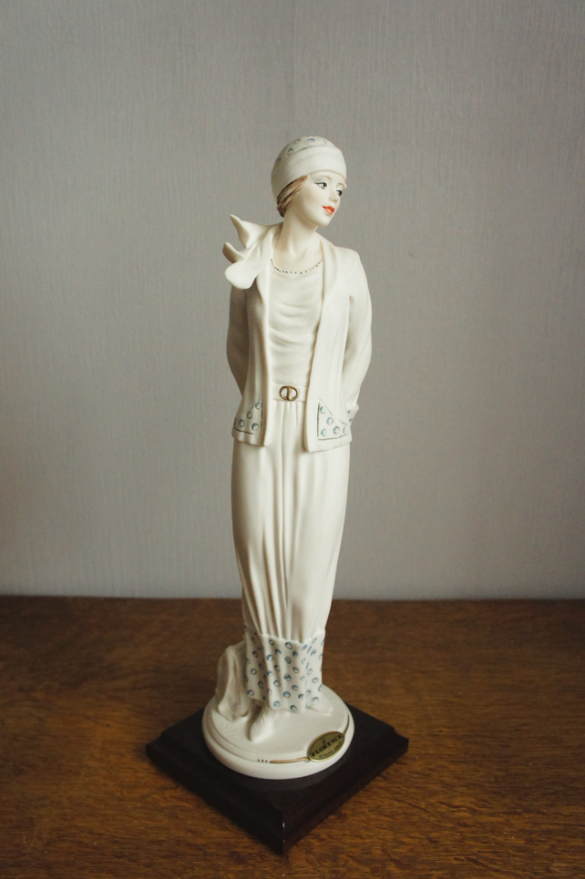 Колетт, Giuseppe Armani, статуэтка