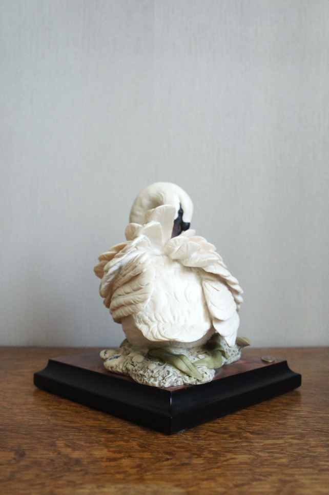 Лебедь в кувшинках, Джузеппе Армани, статуэтка
