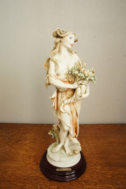 Дама с рогом изобилия, Giuseppe Armani, Florence, Capodimonte, статуэтка, KunstGalerie.ru