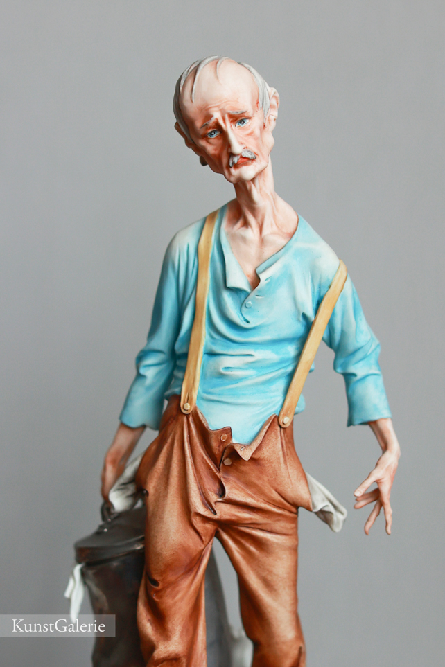 Бродяга с баком, Tosca, Capodimonte, статуэтка