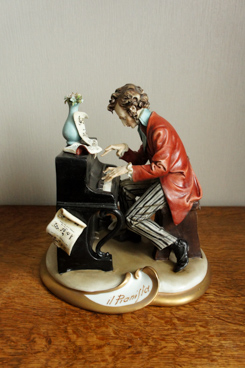 Пианист, Tyche Tosca, Каподимонте, фарфоровые статуэтки. KunstGalerie