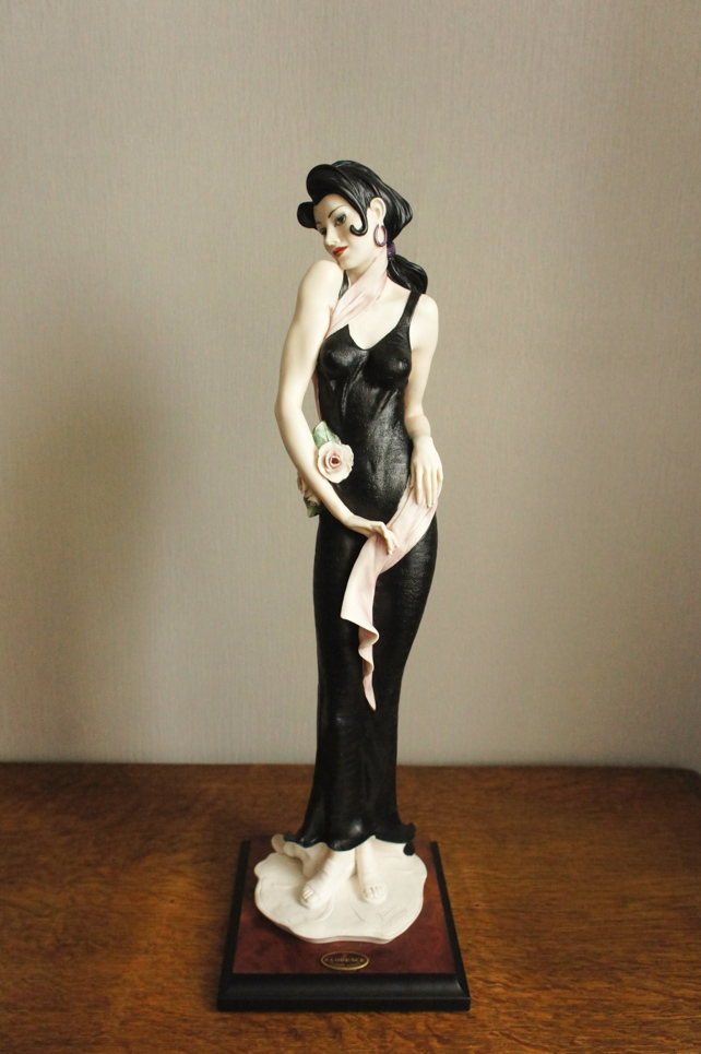 Rosita, Giuseppe Armani, статуэтка
