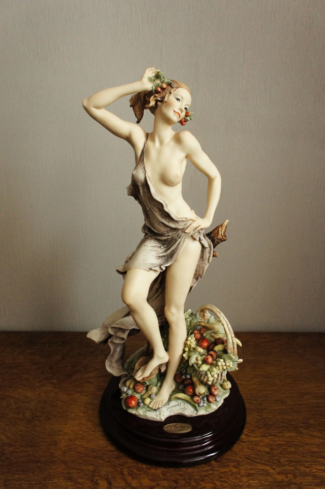 Помона с фруктами, Giuseppe Armani, Florence, статуэтка
