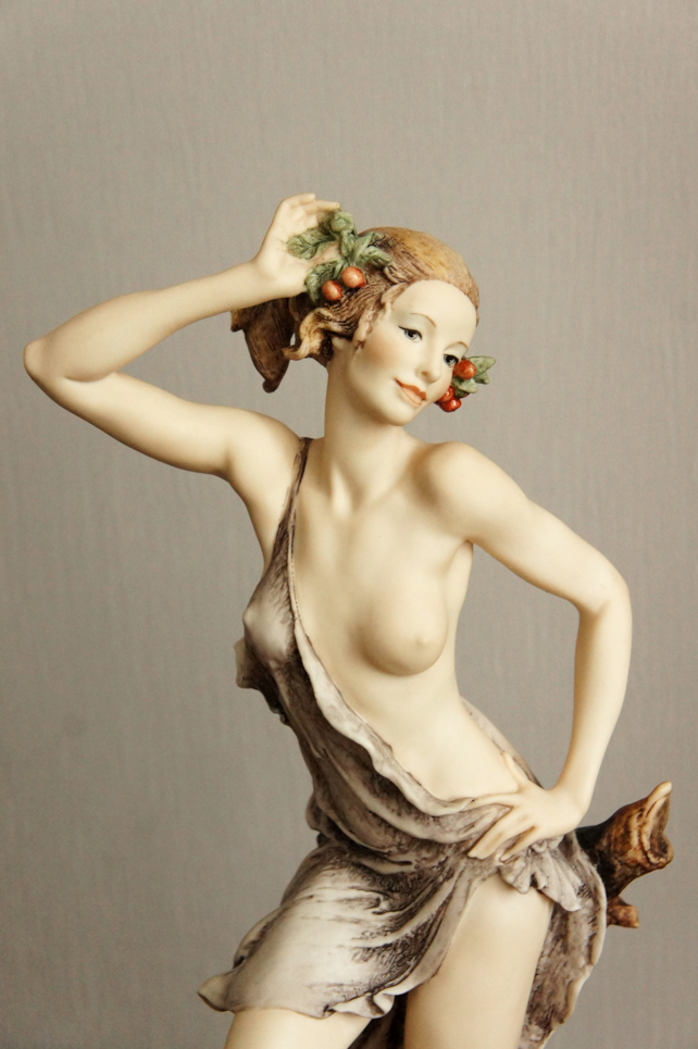 Помона с фруктами, Giuseppe Armani, Florence, статуэтка