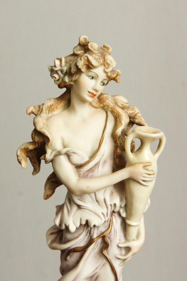 Девушка с амфорой, Giuseppe Armani, Florence, статуэтка