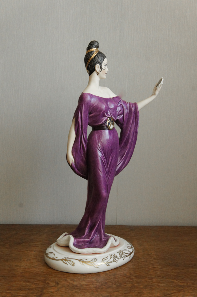 Леди в пурпурном, Sandro Maggioni, Capodimonte, статуэтка