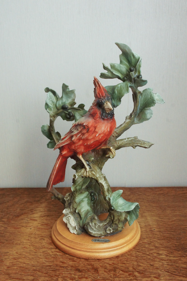 Красный кардинал на ветке, Джузеппе Армани, статуэтка