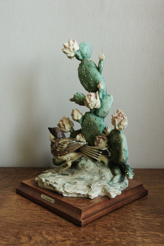 Птичка у кактуса, Джузеппе Армани, статуэтка