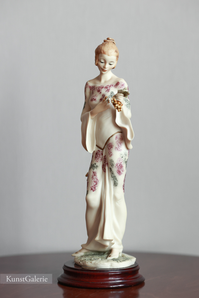 Арианна с виноградом, Giuseppe Armani, Florence, купить