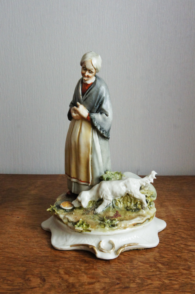 Бабуля с белым псом, Piergianni Cedraschi, Каподимонте, статуэтка