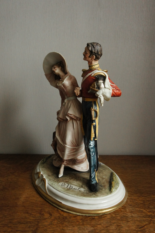 Французский солдат и леди, Бруно Мерли, Capodimonte, статуэтка