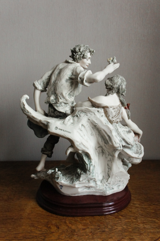Цветок для любимой, Giuseppe Armani, Florence, статуэтка