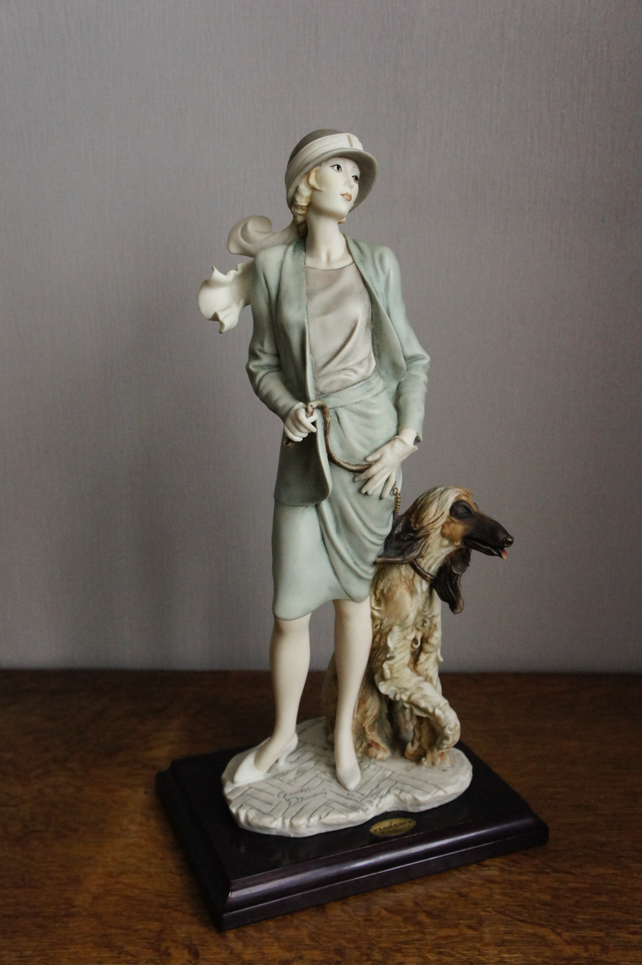Тереза с афганской борзой, Giuseppe Armani, статуэтка