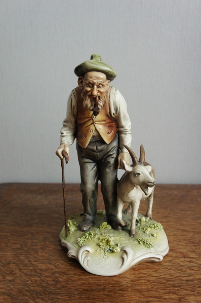 Дедушка с козликом, Antonio Borsato, Каподимонте, статуэтка
