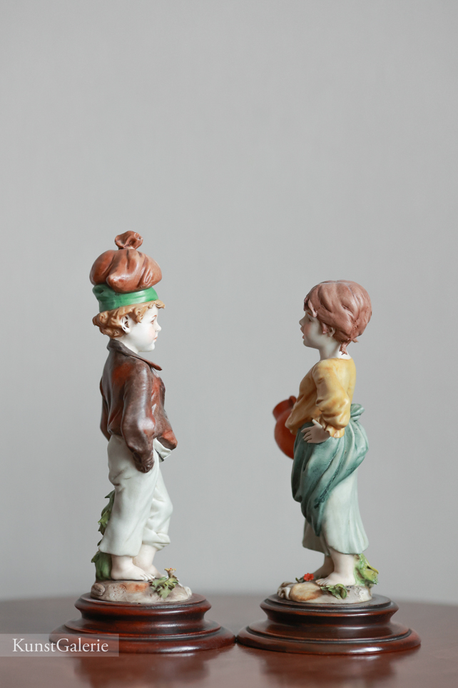 Детские шалости, Luigi Giorgio Benacchio, Capodimonte, статуэтка