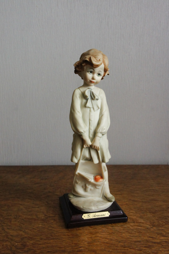 Девочка с портфелем, Giuseppe Armani, Florence, статуэтка