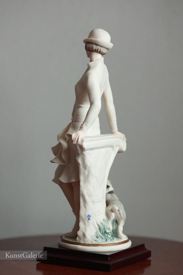 Леди с бульдогом, Giuseppe Armani, статуэтка
