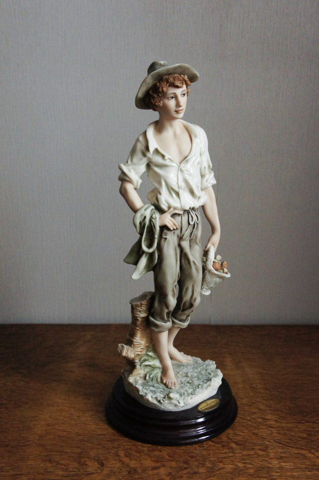 Country boy, Giuseppe Armani, Florence, статуэтка