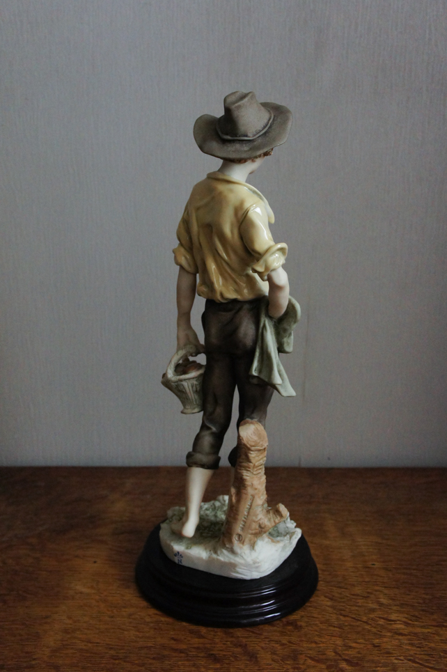 Country boy, Джузеппе Армани, Флоренс, статуэтка