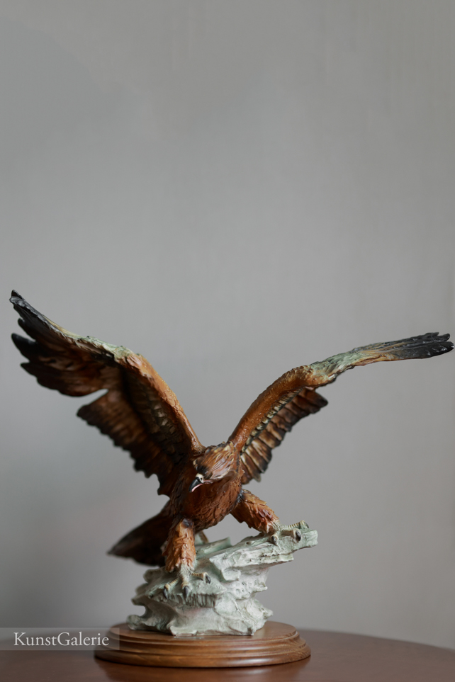 Орел на cкале, Giuseppe Armani, Capodimonte, статуэтка, KunstGalerie.ru