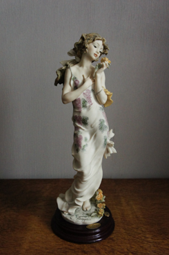 Девушка с розой Rose, Giuseppe Armani, Florence, Capodimonte, статуэтка, KunstGalerie.ru
