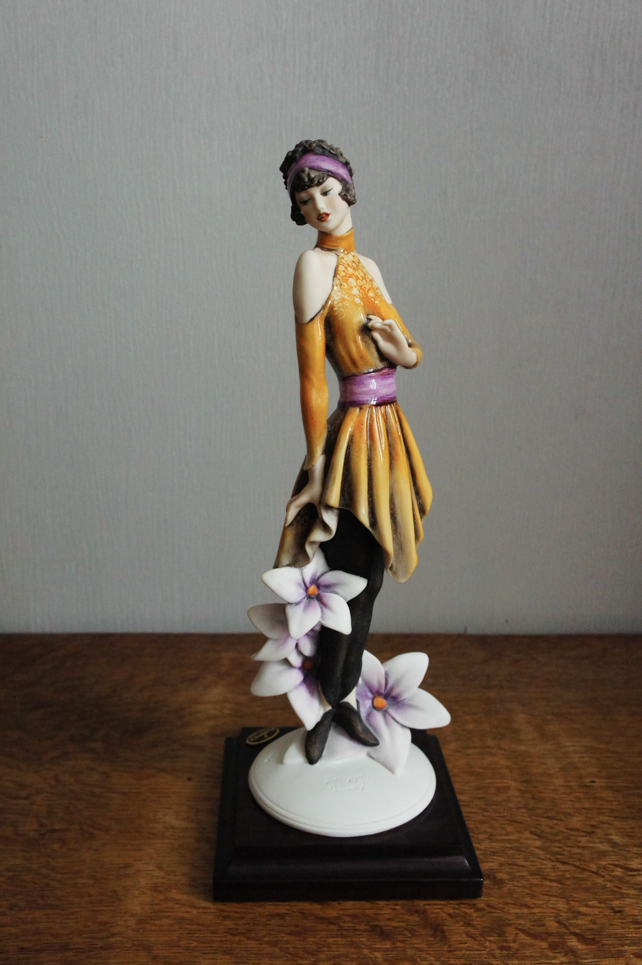 Lady Violet, Giuseppe Armani, Florence, статуэтка