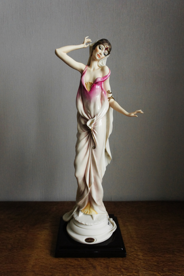 Прекрасная Лили, Giuseppe Armani, Florence, статуэтка