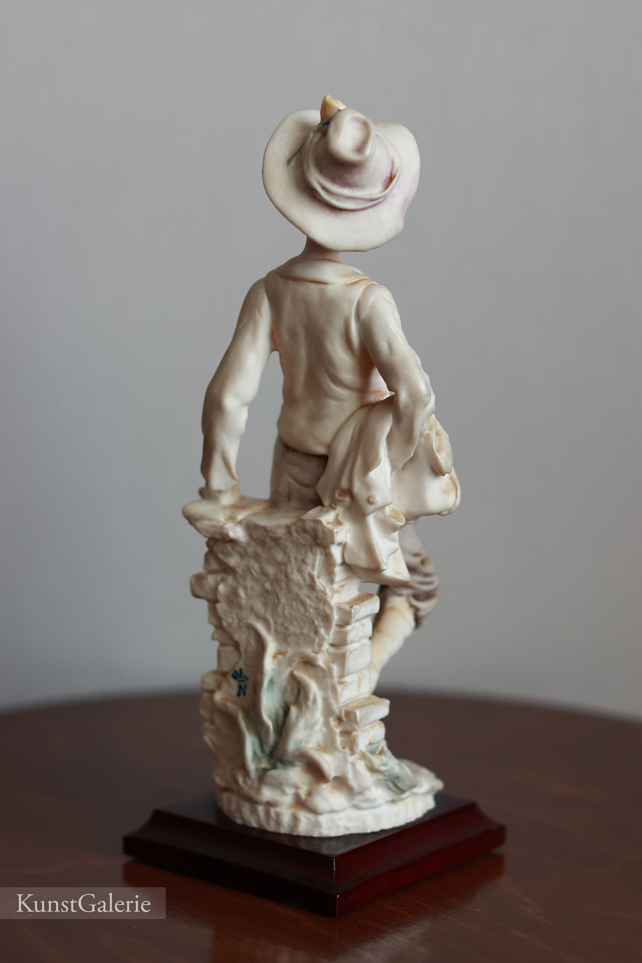Деревенский мальчик, Giuseppe Armani, Florence, статуэтка