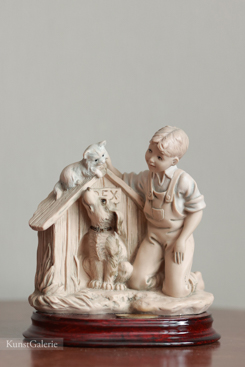 Мальчик с котом и собачкой, Giuseppe Armani, Florence, Capodimonte, статуэтка, KunstGalerie.ru